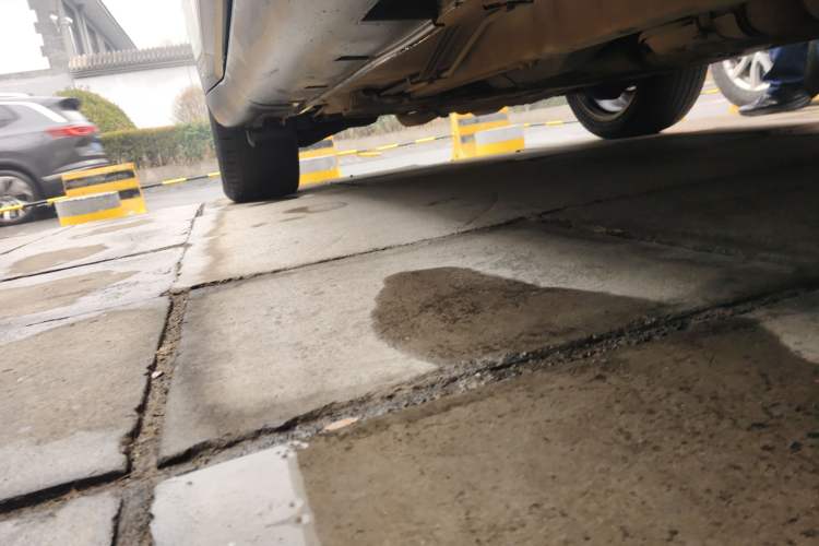 Used Infiniti QX70 2015 3.7L Shadow Edition Chassis Front Right