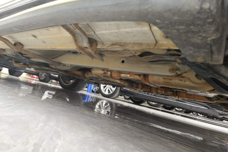 Used Infiniti QX70 2015 3.7L Shadow Edition Chassis Front Right