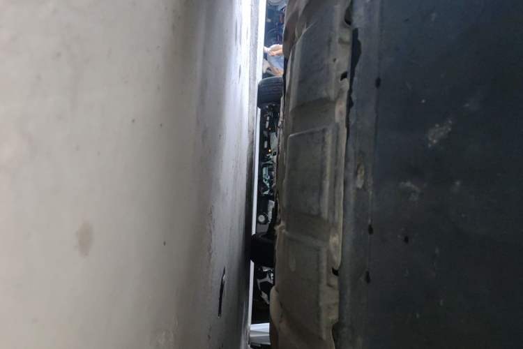 Used Infiniti QX70 2015 3.7L Shadow Edition Chassis Front