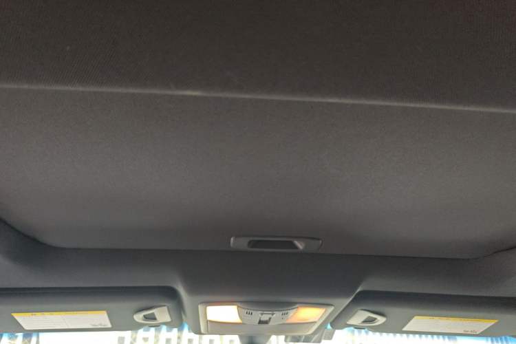 Used Infiniti QX70 2015 3.7L Shadow Edition Headliner