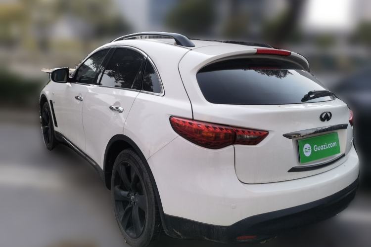 Used Infiniti QX70 2015 3.7L Shadow Edition Rear Left 45 Deg