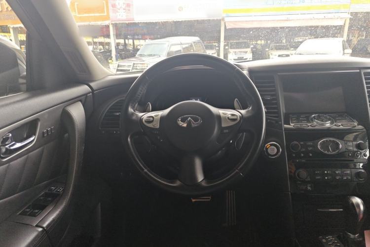 Used Infiniti QX70 2015 3.7L Shadow Edition Steering Wheel