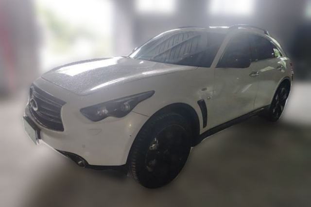 Używany Infiniti QX70 2015 3.7L Shadow Edition