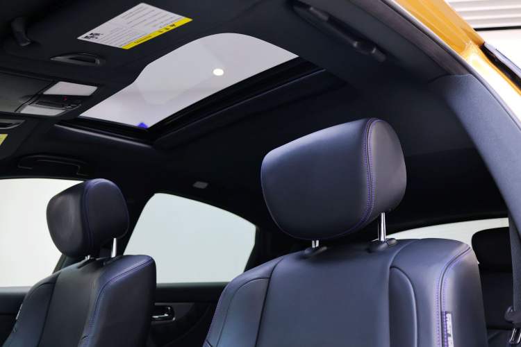 Used Infiniti QX70 2015 3.7L Shadow Edition Headliner