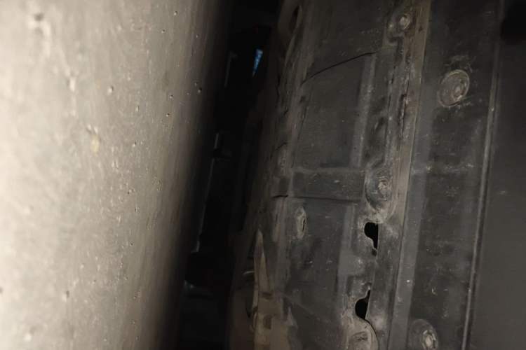 Used Infiniti QX70  Chassis Front