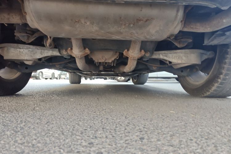 Used Infiniti QX70  Chassis Rear