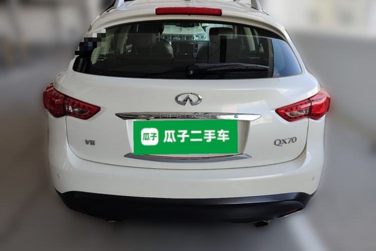 Used Infiniti QX70  Rear