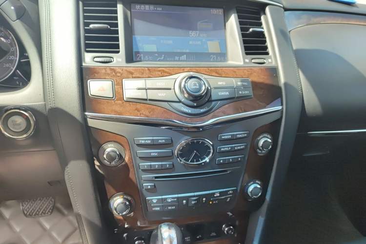 Used Infiniti QX80 2013 5.6L 4WD Audio And AC Panel
