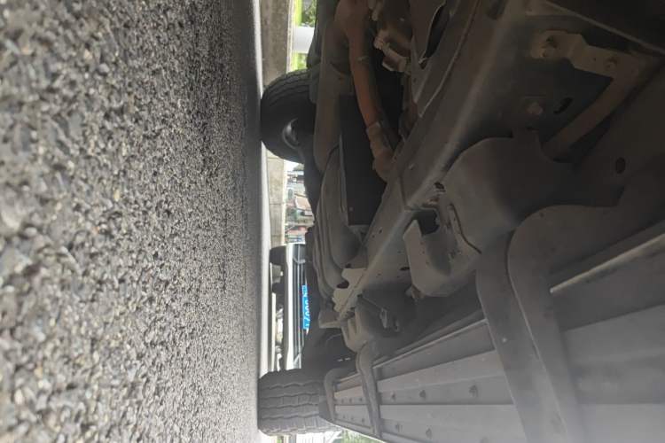 Used Infiniti QX80 2013 5.6L 4WD Chassis Front Left