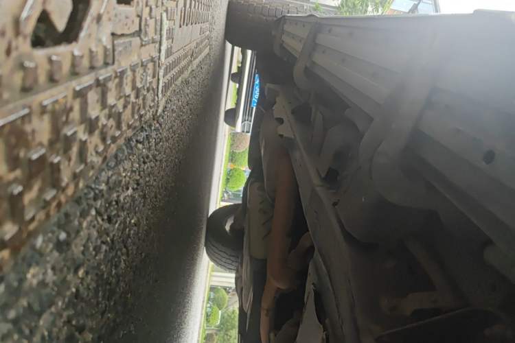 Used Infiniti QX80 2013 5.6L 4WD Chassis Front Right
