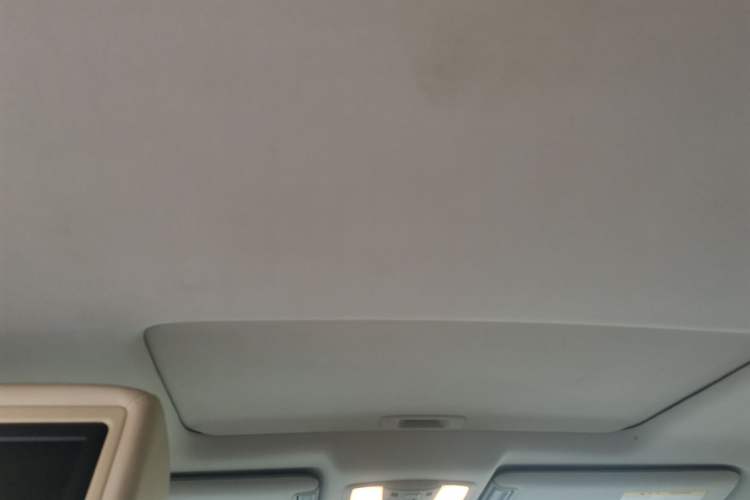Used Infiniti QX80 2013 5.6L 4WD Headliner