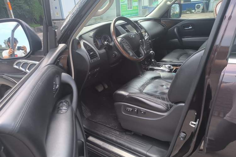 Used Infiniti QX80 2013 5.6L 4WD Driver Seat