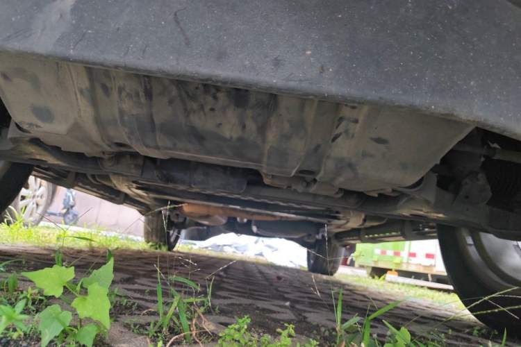 Used Infiniti QX80 2013 5.6L 4WD Chassis Front