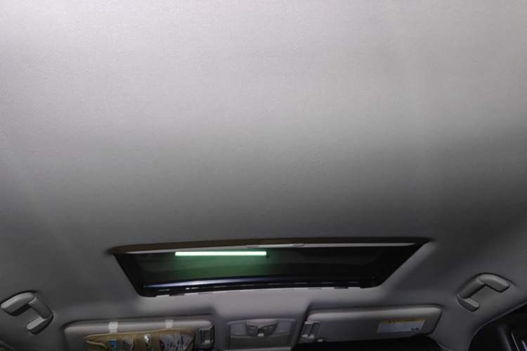 Used Infiniti QX80 2013 5.6L 4WD Headliner