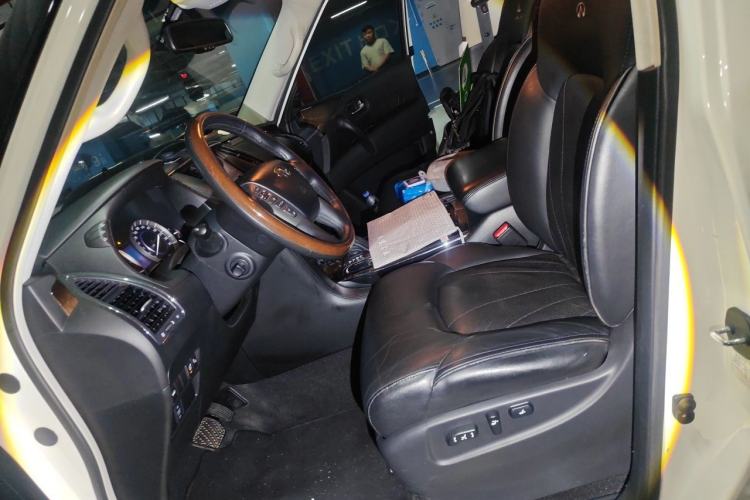 Used Infiniti QX80 2013 5.6L 4WD Left Front Seat