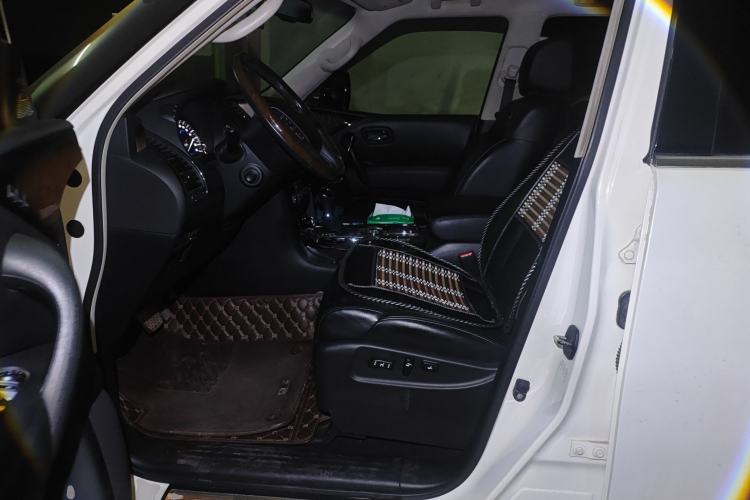 Used Infiniti QX80 2013 5.6L 4WD Left Front Seat