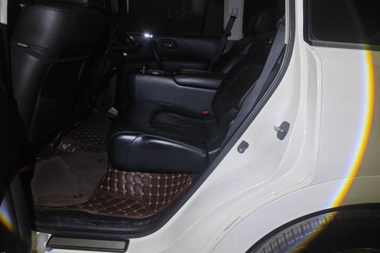 Used Infiniti QX80 2013 5.6L 4WD Left Rear Seat