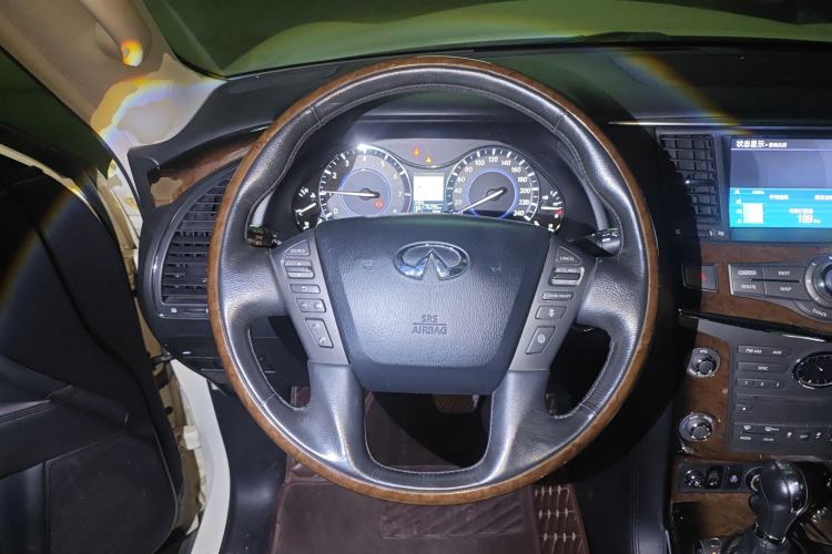 Used Infiniti QX80 2013 5.6L 4WD Steering Wheel