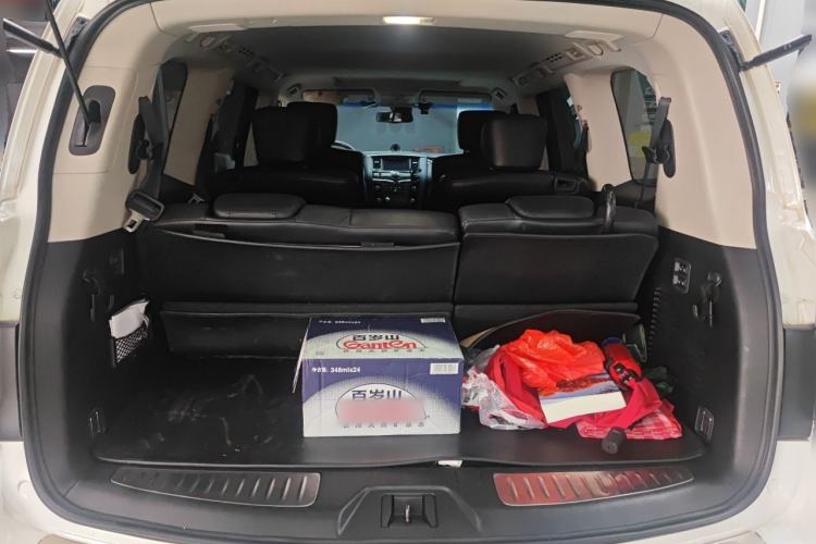 Used Infiniti QX80 2013 5.6L 4WD Trunk
