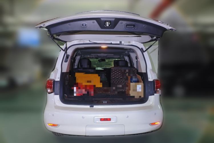 Used Infiniti QX80 2013 5.6L 4WD Trunk
