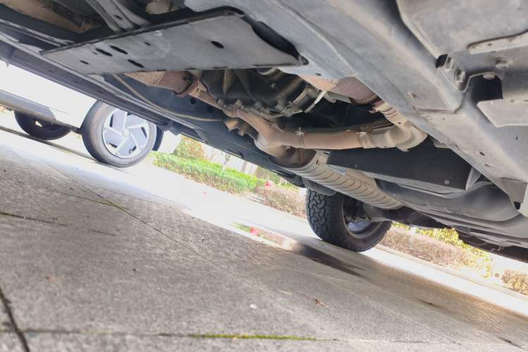Used Infiniti QX80 2016 5.6L 4WD Chassis Front Left