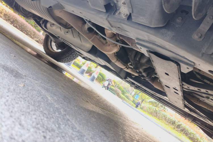 Used Infiniti QX80 2016 5.6L 4WD Chassis Front Right