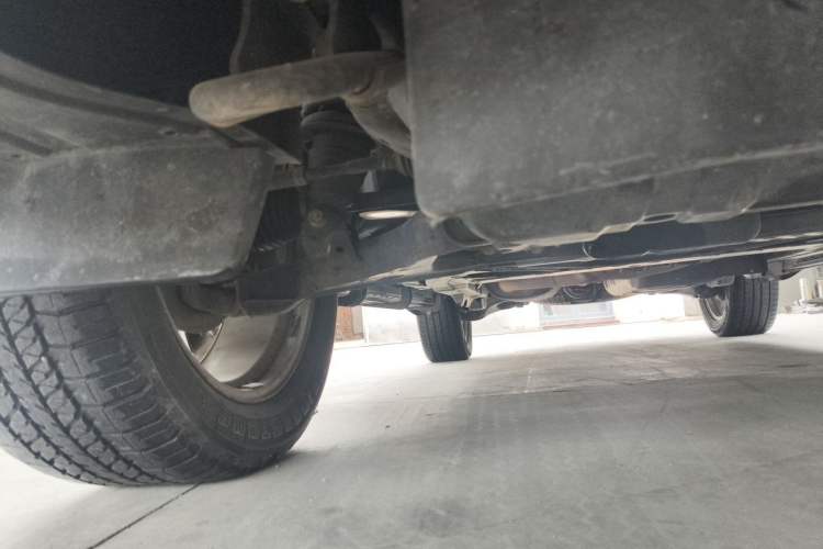Used Infiniti QX80 2016 5.6L 4WD Chassis Front Right