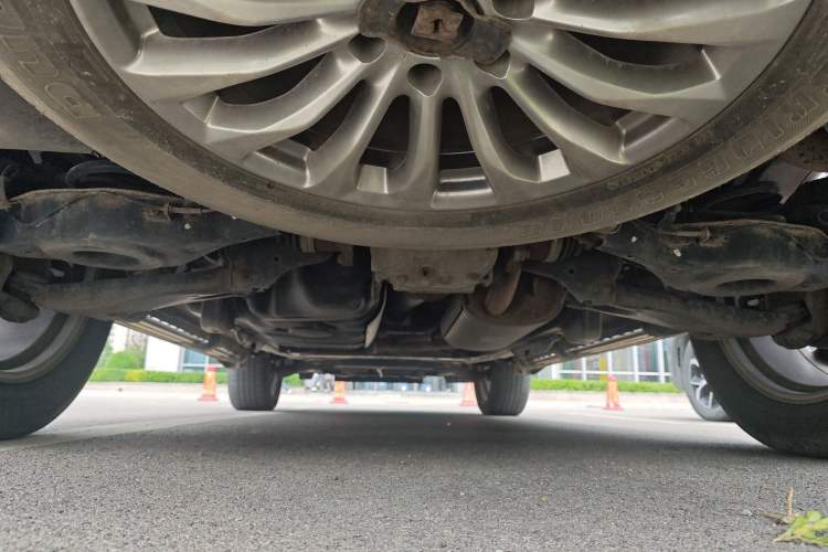 Used Infiniti QX80 2016 5.6L 4WD Chassis Rear
