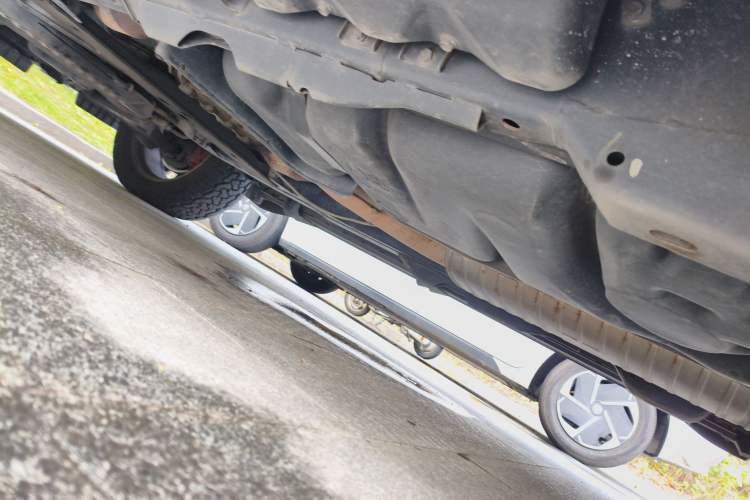 Used Infiniti QX80 2016 5.6L 4WD Chassis Rear Left