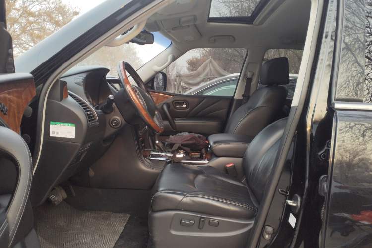 Used Infiniti QX80 2016 5.6L 4WD Left Front Seat
