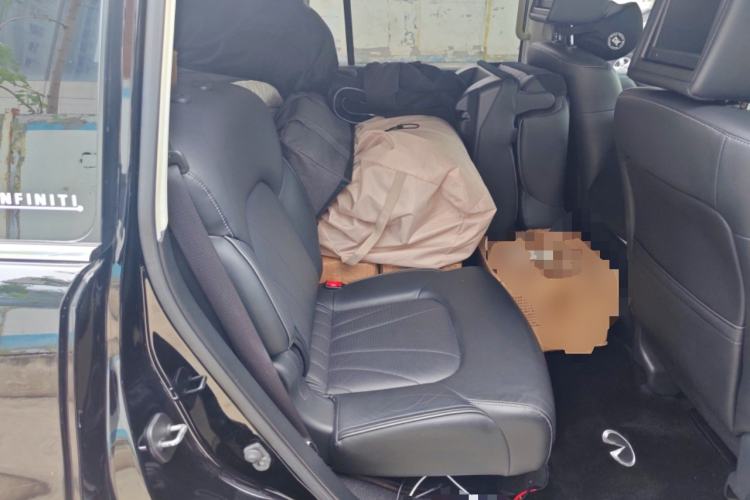 Used Infiniti QX80 2016 5.6L 4WD Left Rear Seat