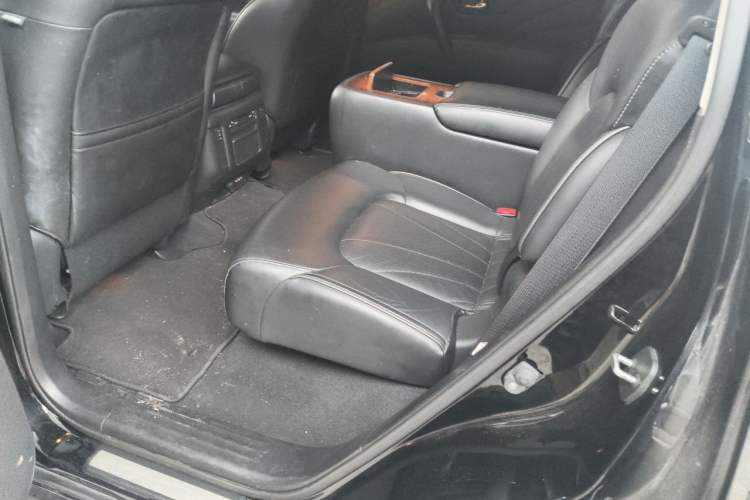 Used Infiniti QX80 2016 5.6L 4WD Left Rear Seat