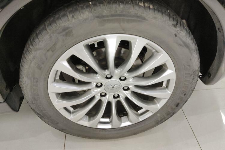 Used Infiniti QX80 2016 5.6L 4WD Left Rear Wheel Hub