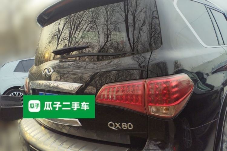 Used Infiniti QX80 2016 5.6L 4WD Rear