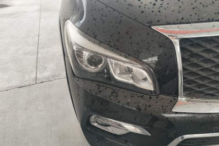Used Infiniti QX80 2016 5.6L 4WD Right Front Headlight