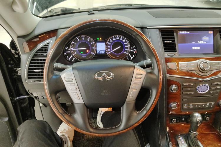 Used Infiniti QX80 2016 5.6L 4WD Steering Wheel