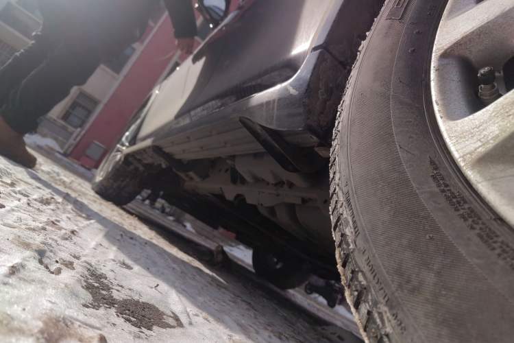 Used Infiniti QX80 2016 5.6L 4WD Chassis Rear Left
