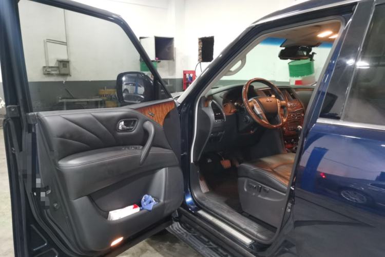 Used Infiniti QX80 2016 5.6L 4WD Driver Seat
