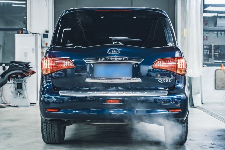 Used Infiniti QX80 2016 5.6L 4WD Exterior 8