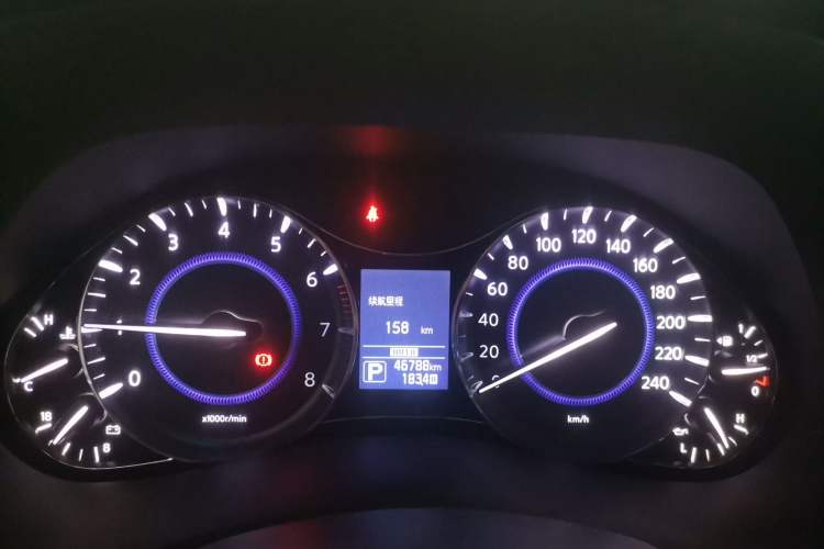 Used Infiniti QX80 2016 5.6L 4WD Instrument Cluster