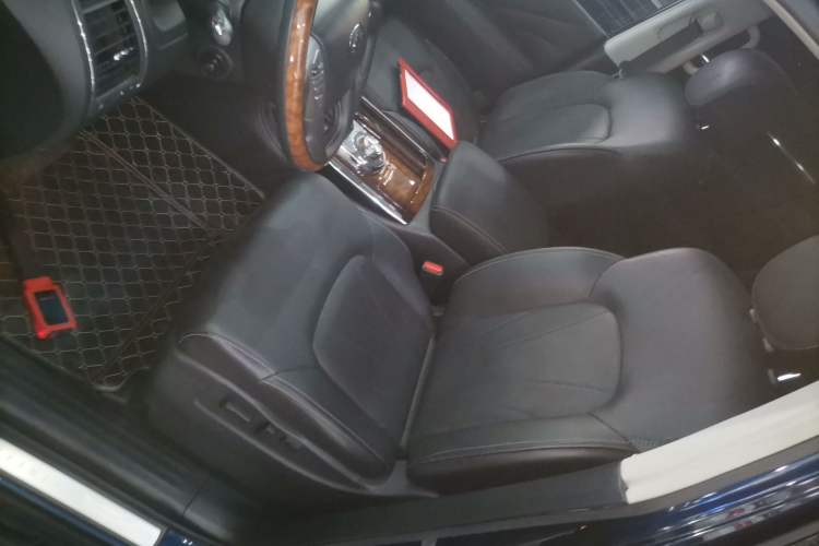 Used Infiniti QX80 2016 5.6L 4WD Left Front Seat