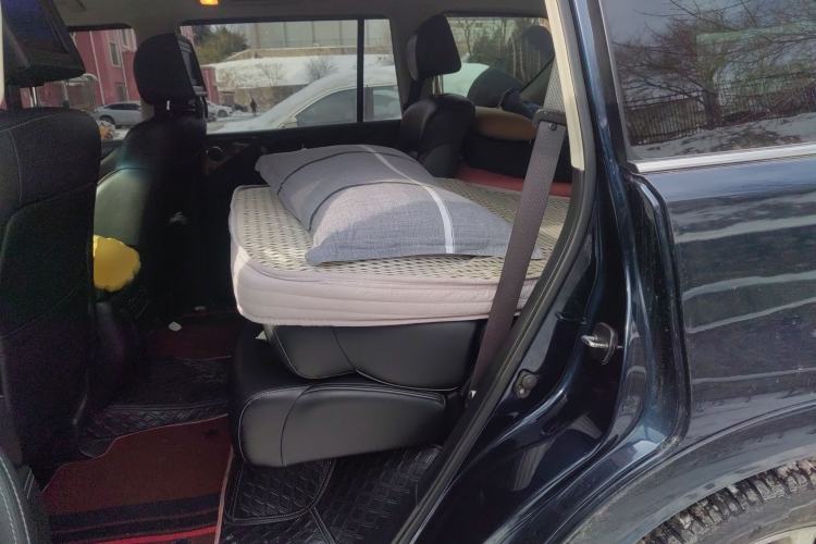 Used Infiniti QX80 2016 5.6L 4WD Left Rear Seat