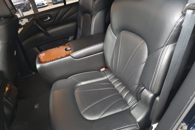 Used Infiniti QX80 2016 5.6L 4WD Left Rear Seat
