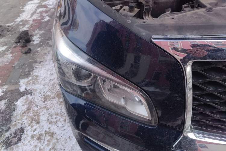 Used Infiniti QX80 2016 5.6L 4WD Right Front Headlight