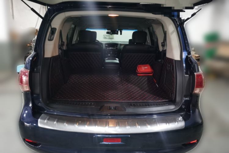 Used Infiniti QX80 2016 5.6L 4WD Trunk