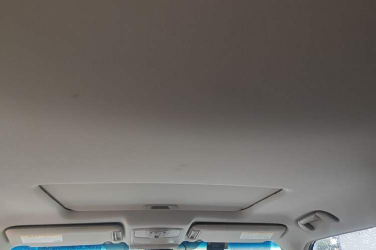 Used Infiniti QX80 2016 5.6L 4WD Headliner