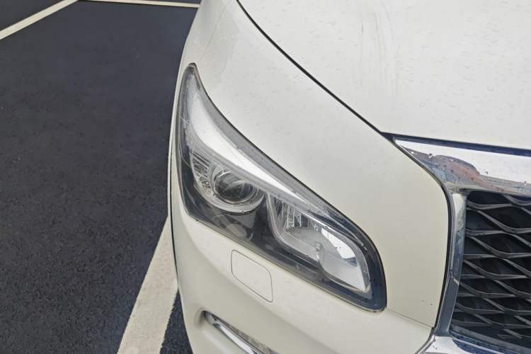 Used Infiniti QX80 2016 5.6L 4WD Right Front Headlight