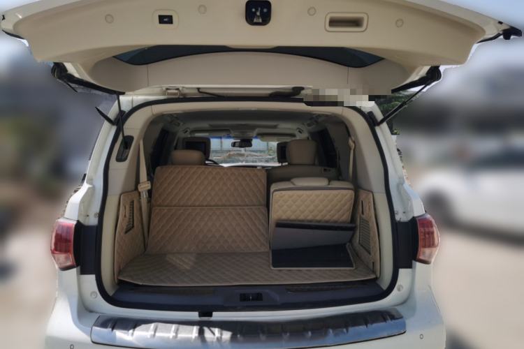 Used Infiniti QX80 2016 5.6L 4WD Trunk