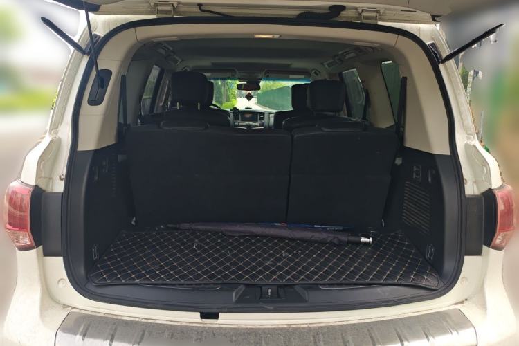 Used Infiniti QX80 2016 5.6L 4WD Trunk