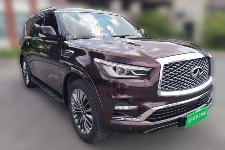 Used Infiniti QX80  Front Right 45 Deg